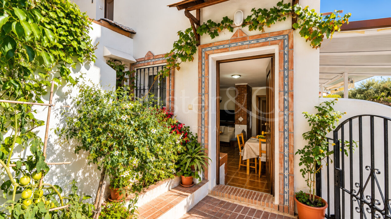 Mirador de Ojen - Townhouse with Panoramic Views