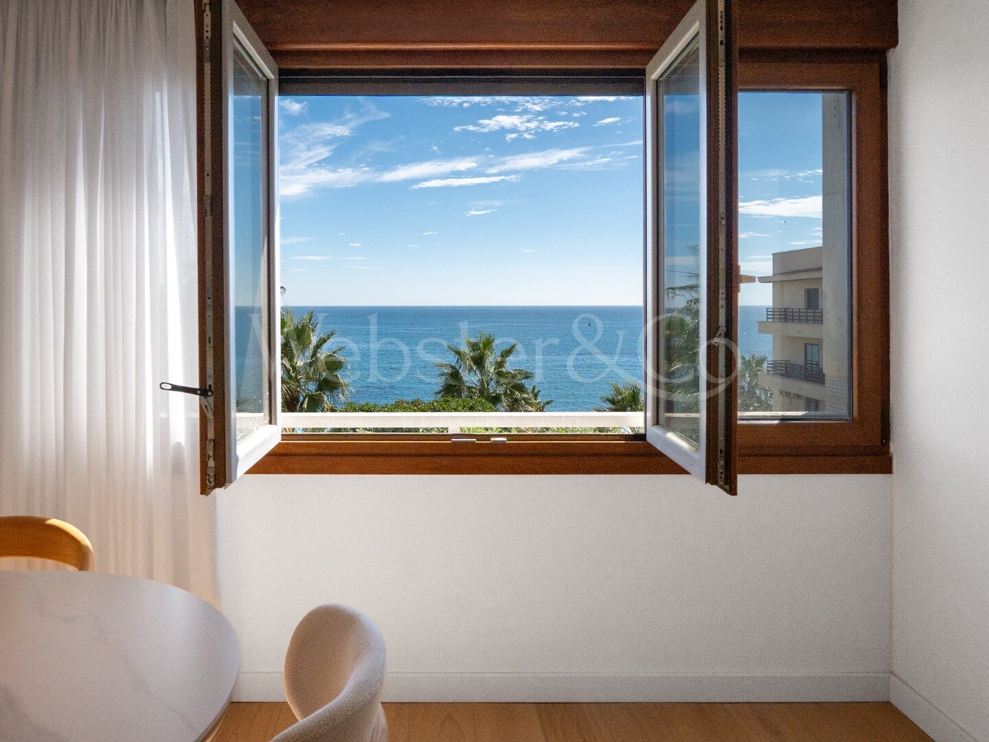 Penthouse Solea - Beachfront Apartment in Estepona