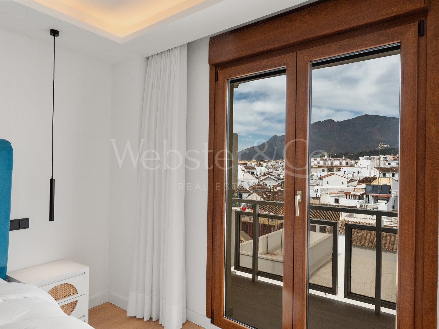 Penthouse Solea - Beachfront Apartment in Estepona