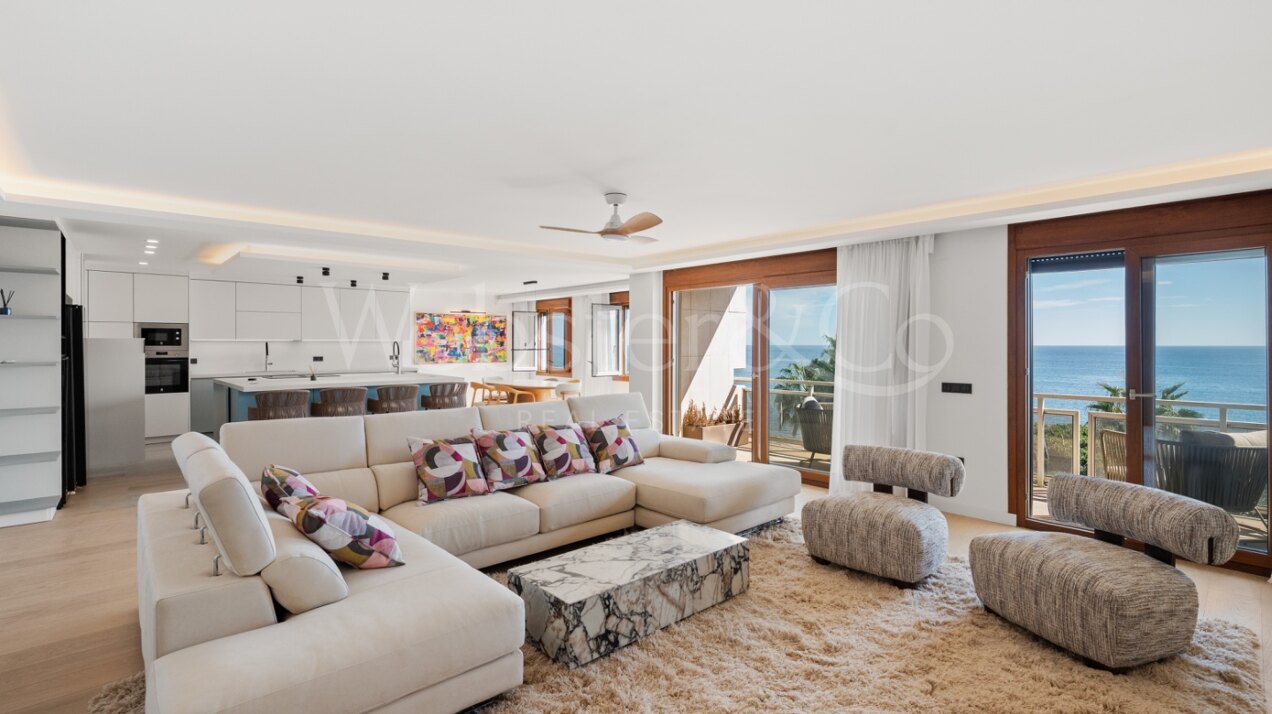 Penthouse Solea - Beachfront Apartment in Estepona