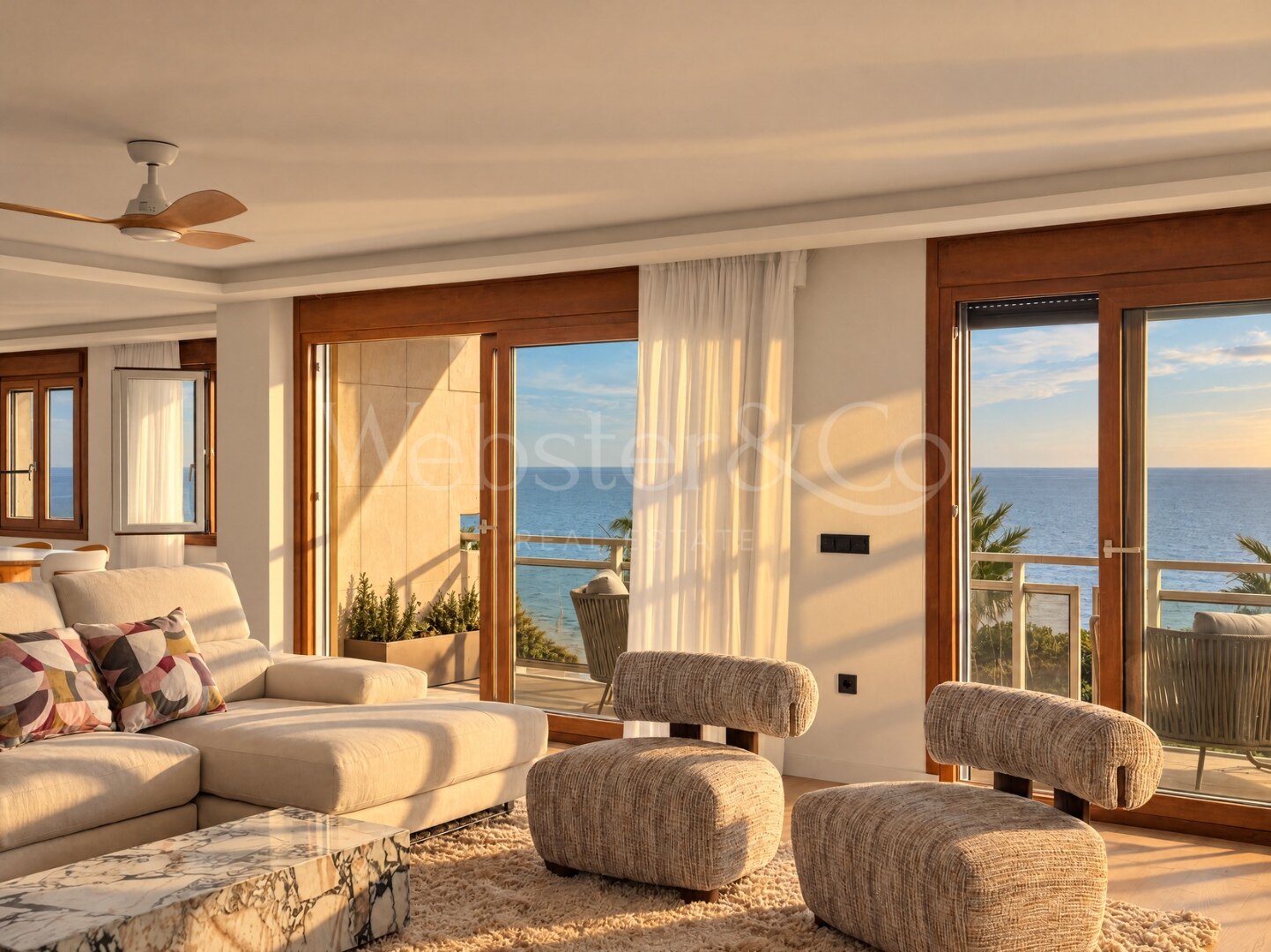 Penthouse Solea - Beachfront Apartment in Estepona