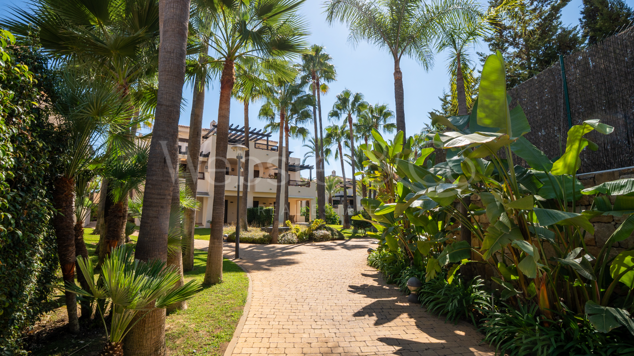 Apartment White Lotus - Junto a la playa, Puerto Banús