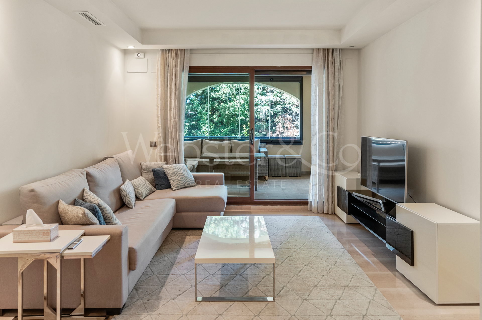 Apartment White Lotus - Junto a la playa, Puerto Banús