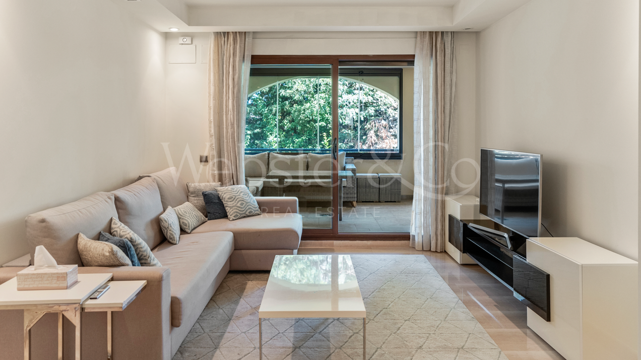 Apartment White Lotus - Junto a la playa, Puerto Banús