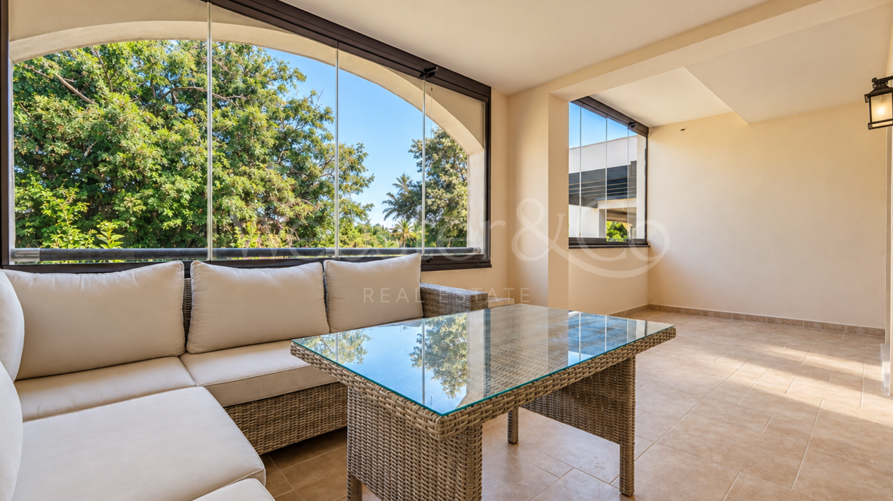 Apartment White Lotus - Junto a la playa, Puerto Banús