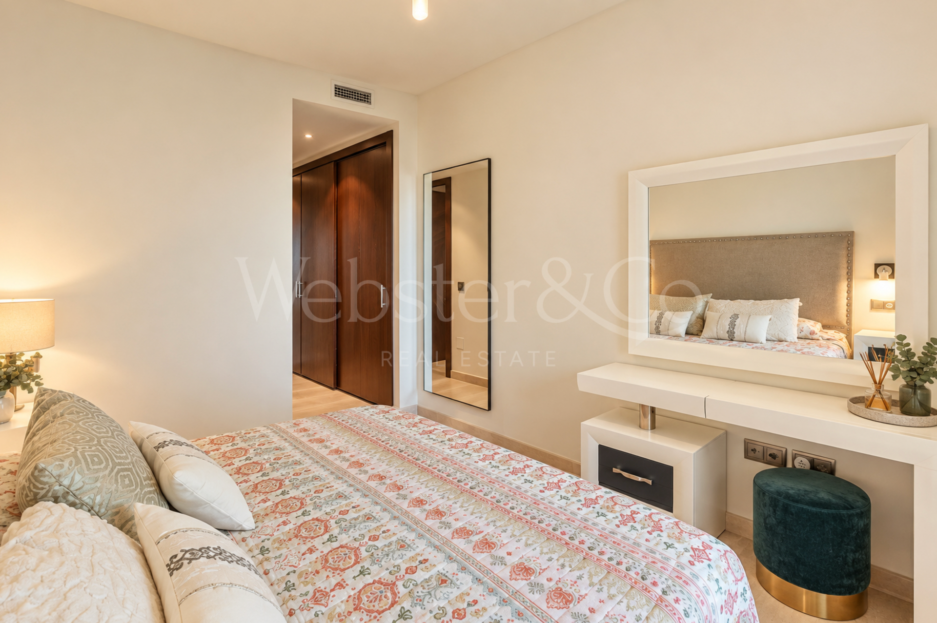 Apartment White Lotus - Junto a la playa, Puerto Banús