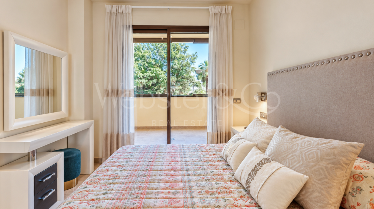 Apartment White Lotus - Junto a la playa, Puerto Banús