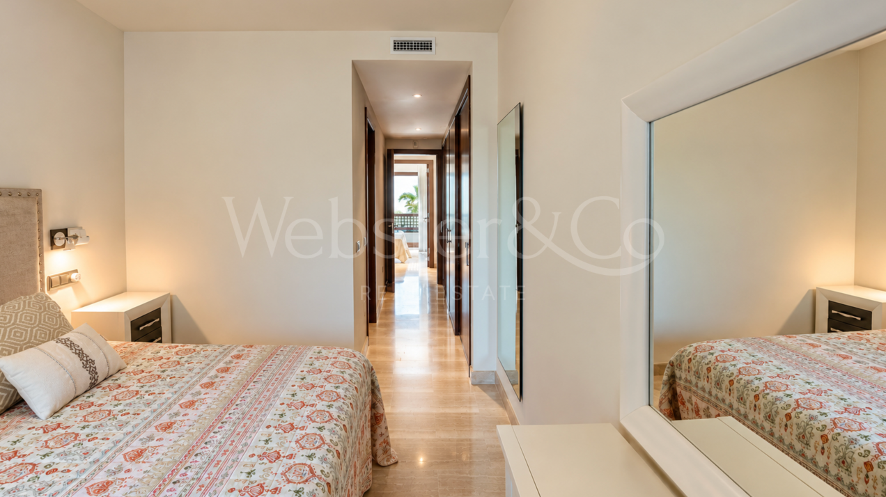 Apartment White Lotus - Junto a la playa, Puerto Banús