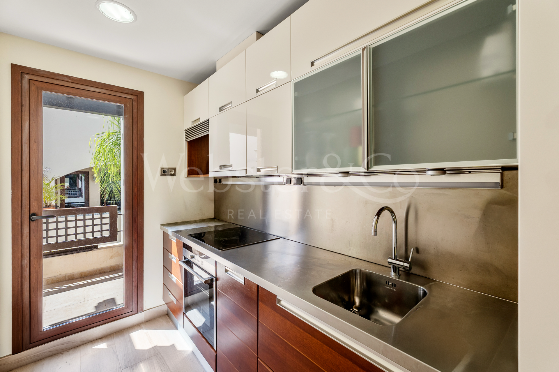 Apartment White Lotus - Junto a la playa, Puerto Banús