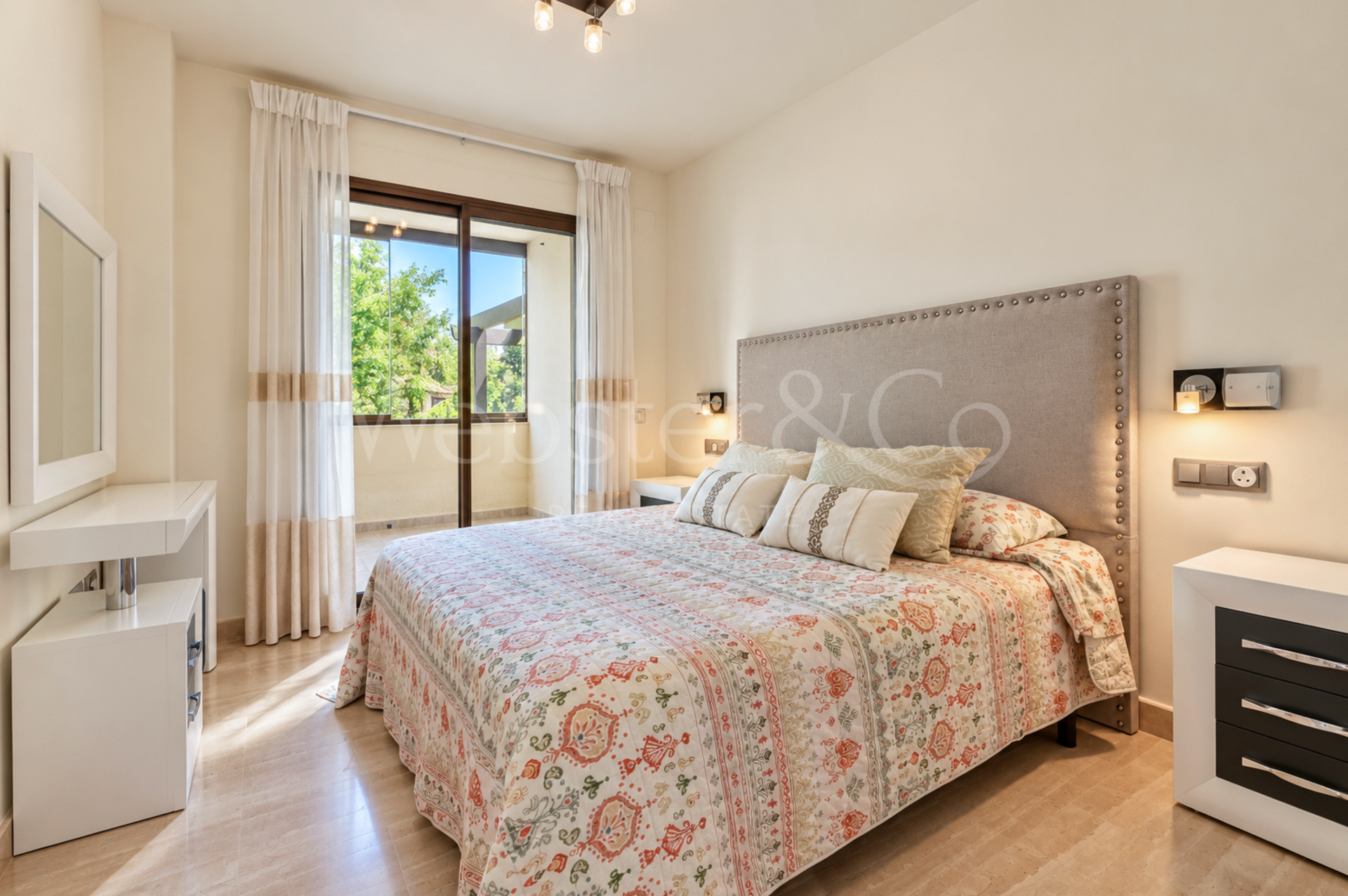 Apartment White Lotus - Junto a la playa, Puerto Banús