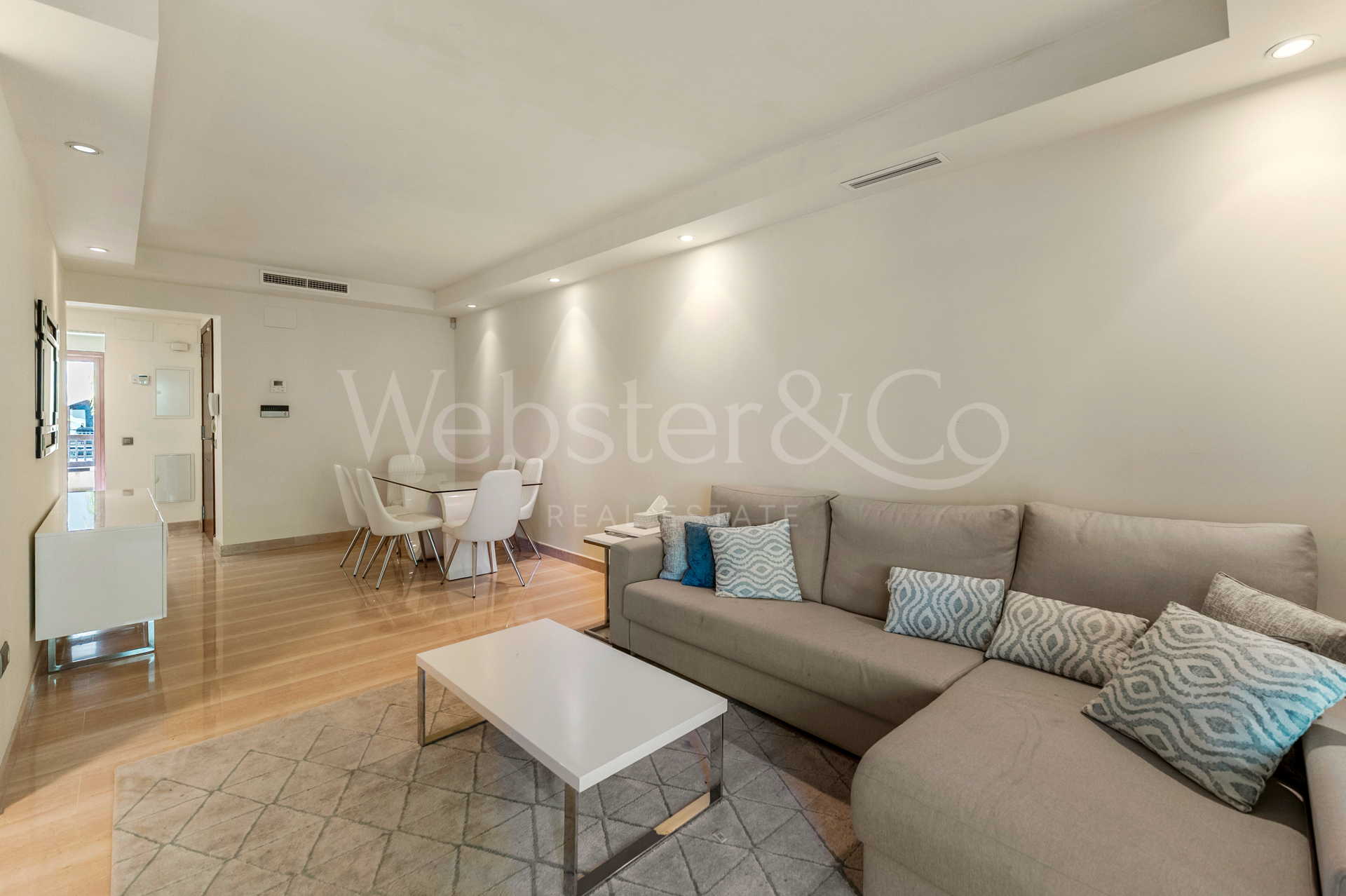 Apartment White Lotus - Junto a la playa, Puerto Banús