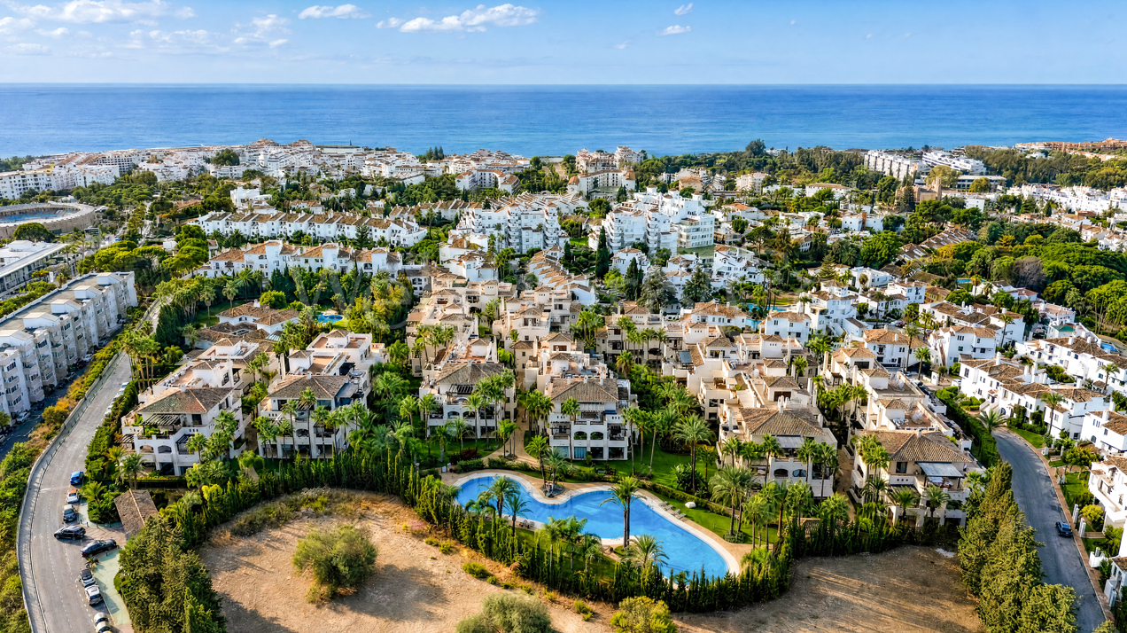 Apartment White Lotus - Junto a la playa, Puerto Banús