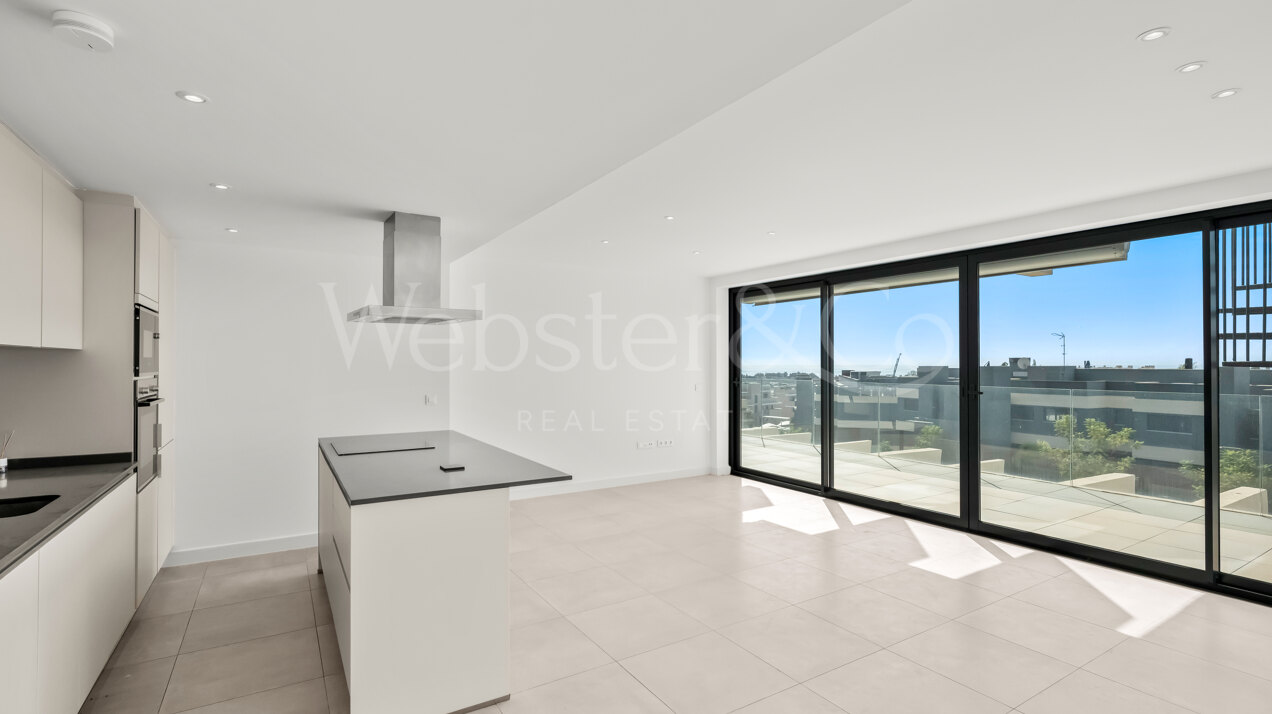 Penthouse Lumina - Modern Duplex in Estepona