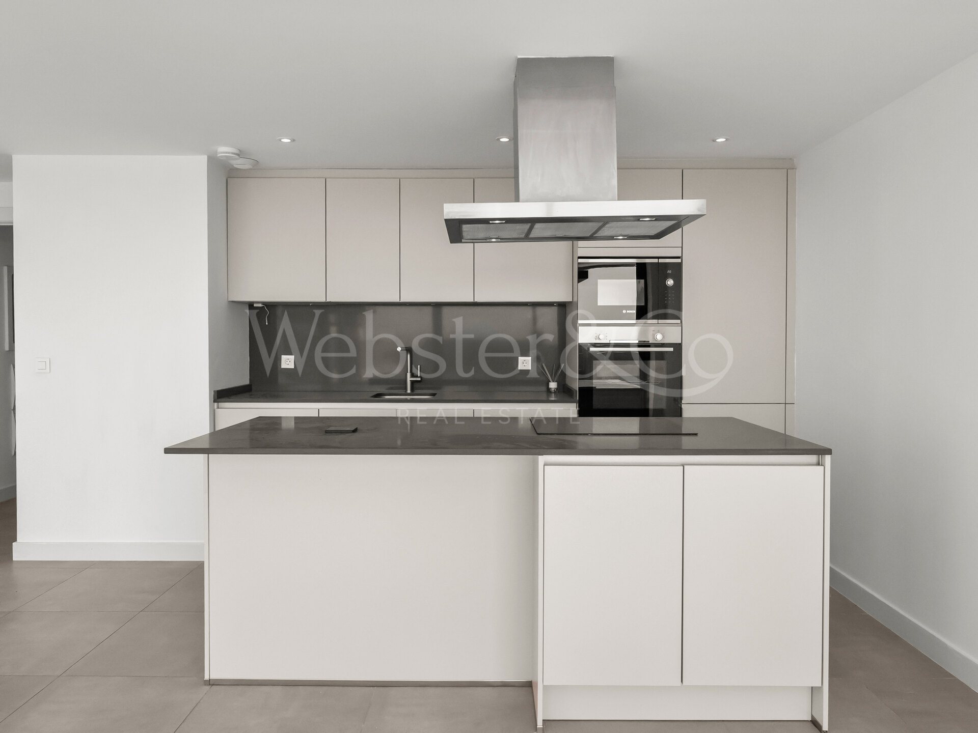 Penthouse Lumina - Modern Duplex in Estepona