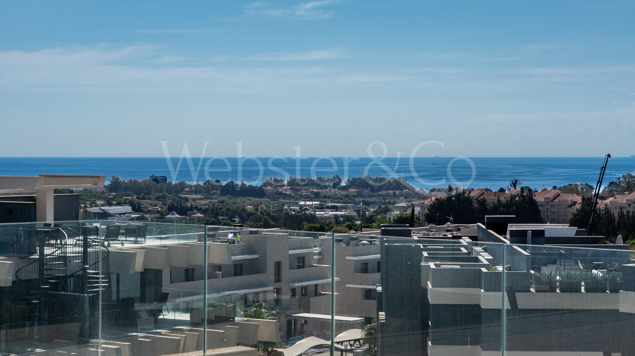 Penthouse Lumina - Modern Duplex in Estepona