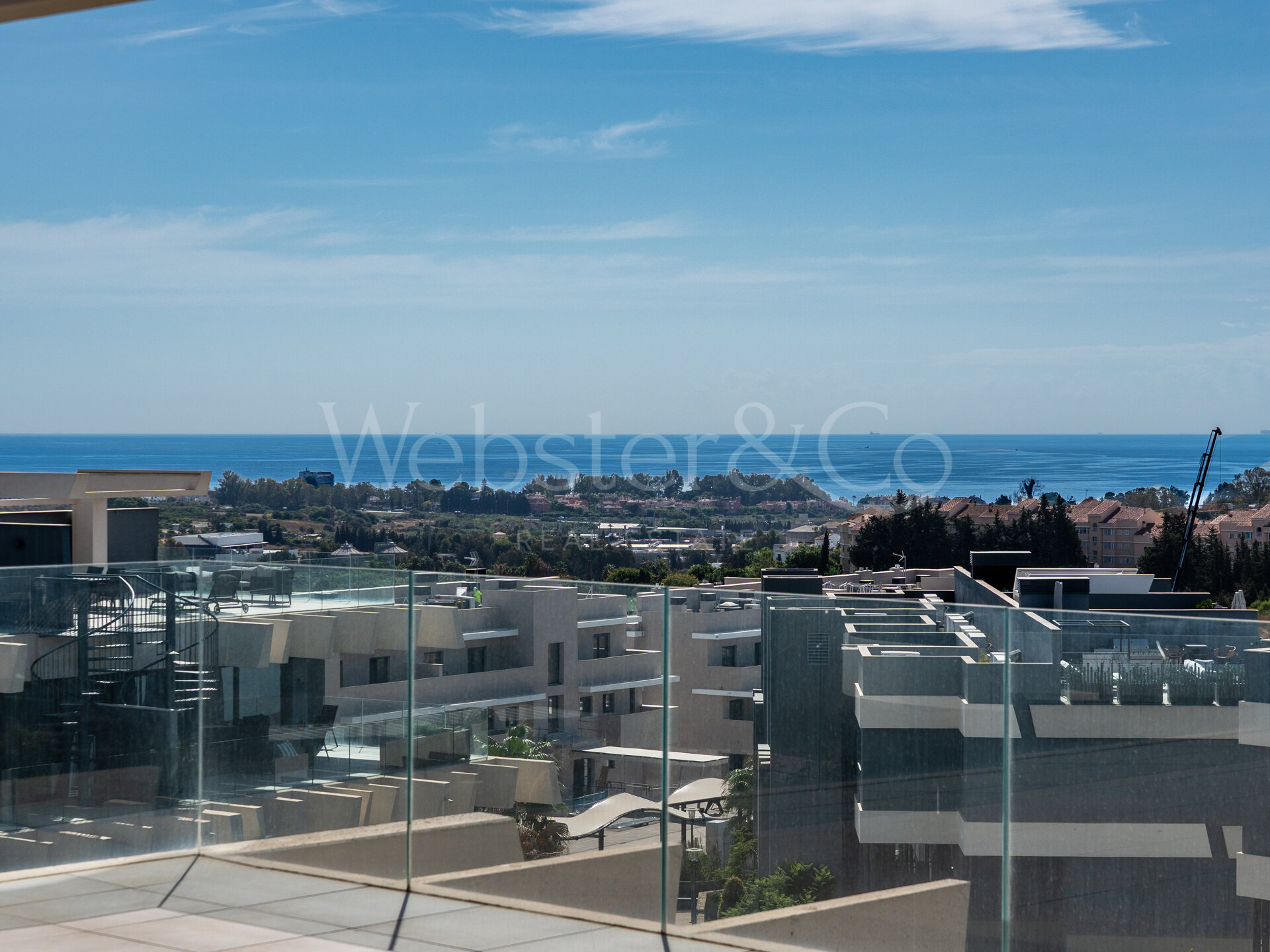 Penthouse Lumina - Modern Duplex in Estepona