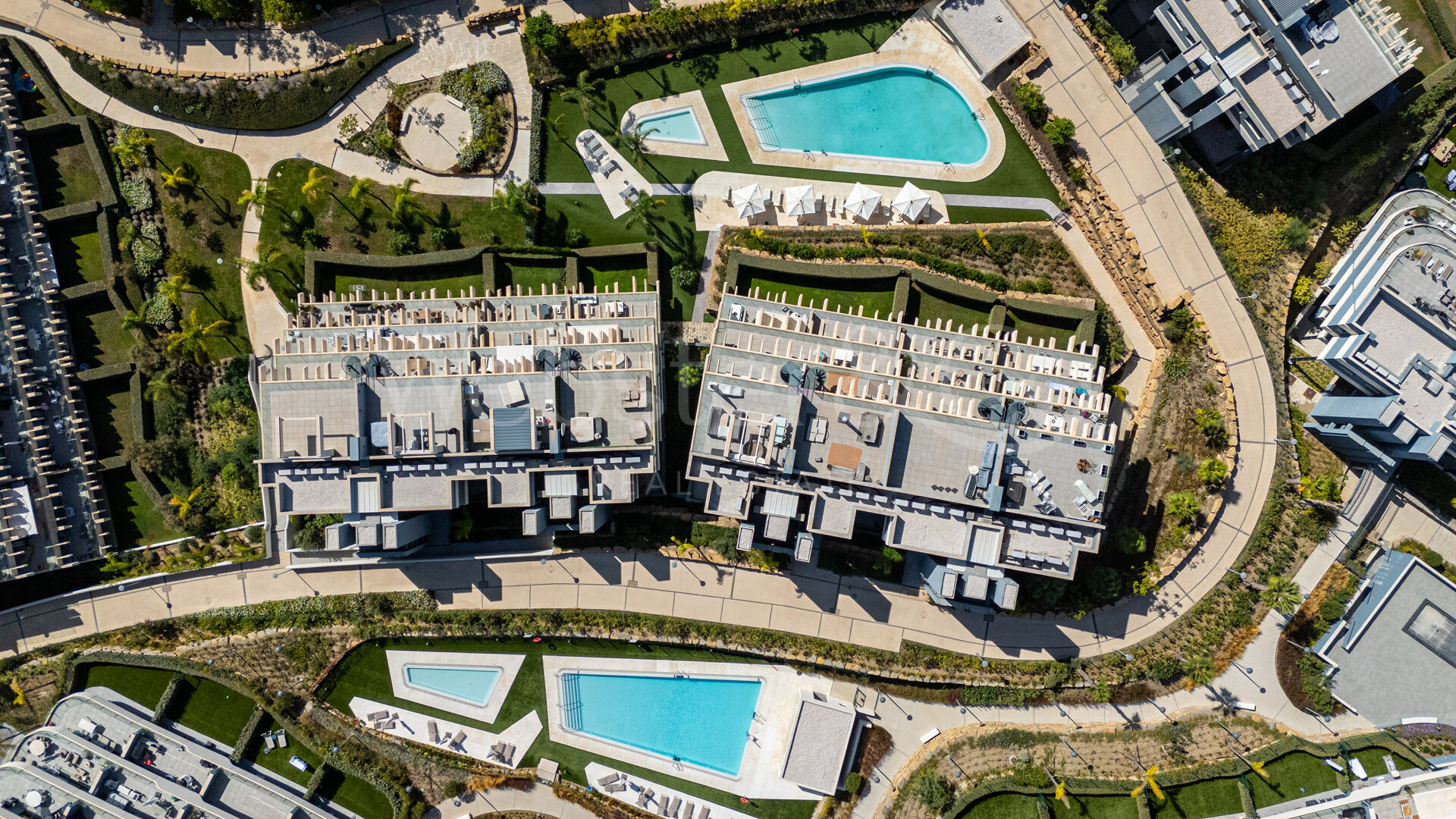 Penthouse Lumina - Modern Duplex in Estepona