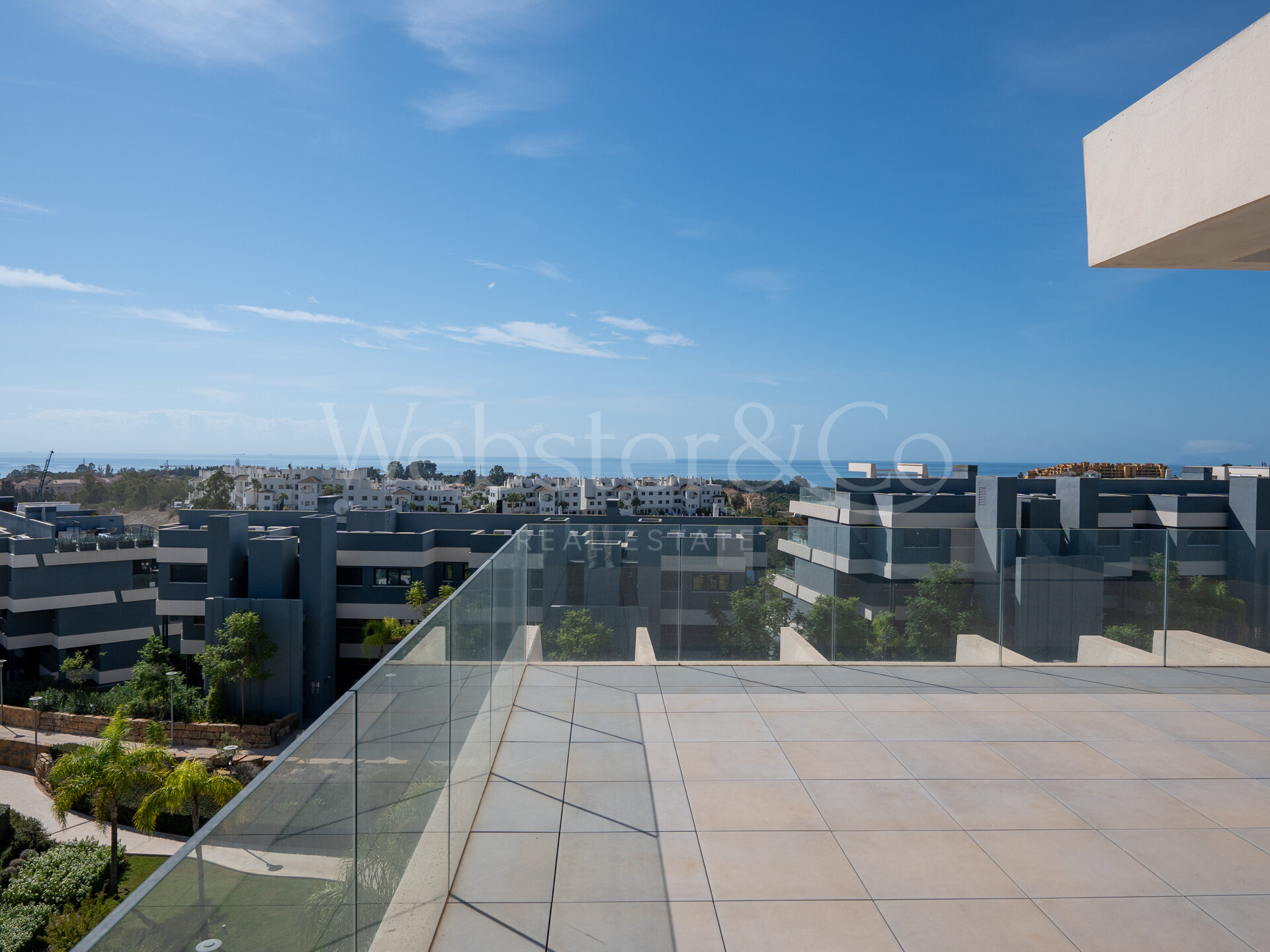 Penthouse Lumina - Modern Duplex in Estepona