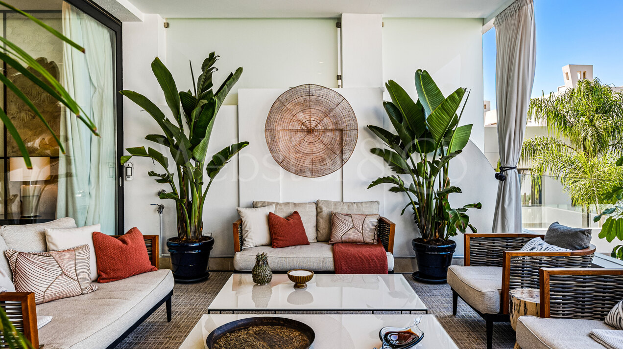 The Gentleman - Most Exclusive Duplex in Sierra Blanca
