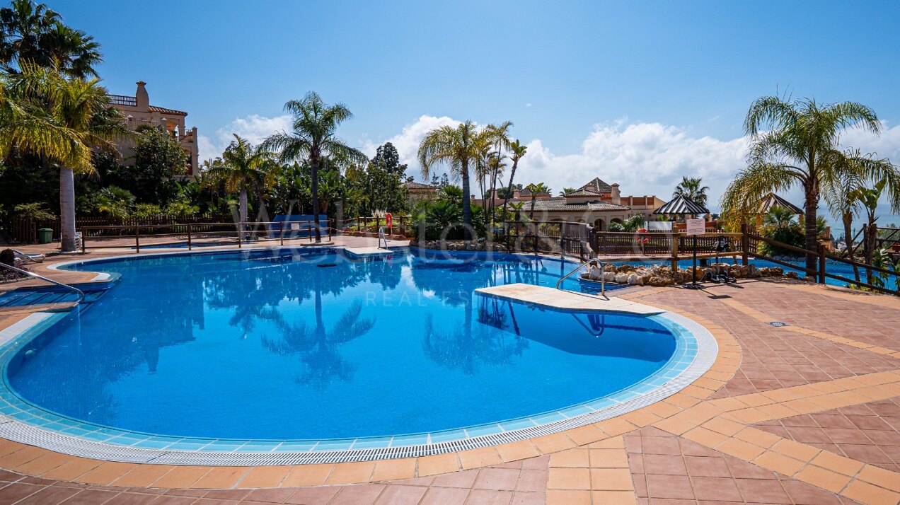 Penthouse Solara – Elegant Benalmádena Penthouse