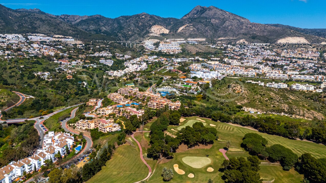 Penthouse Solara – Elegant Benalmádena Penthouse