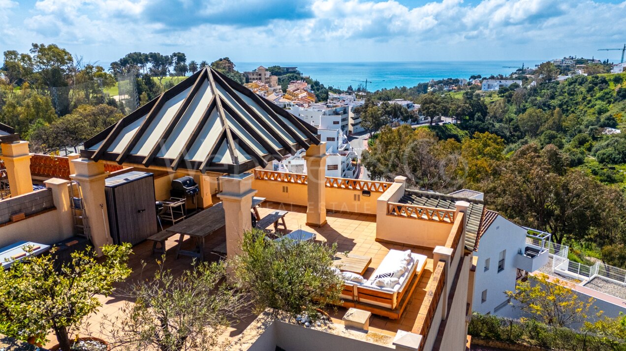 Penthouse Solara – Elegant Benalmádena Penthouse