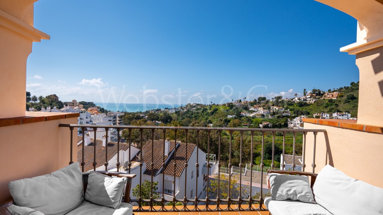 Penthouse Solara – Elegant Benalmádena Penthouse