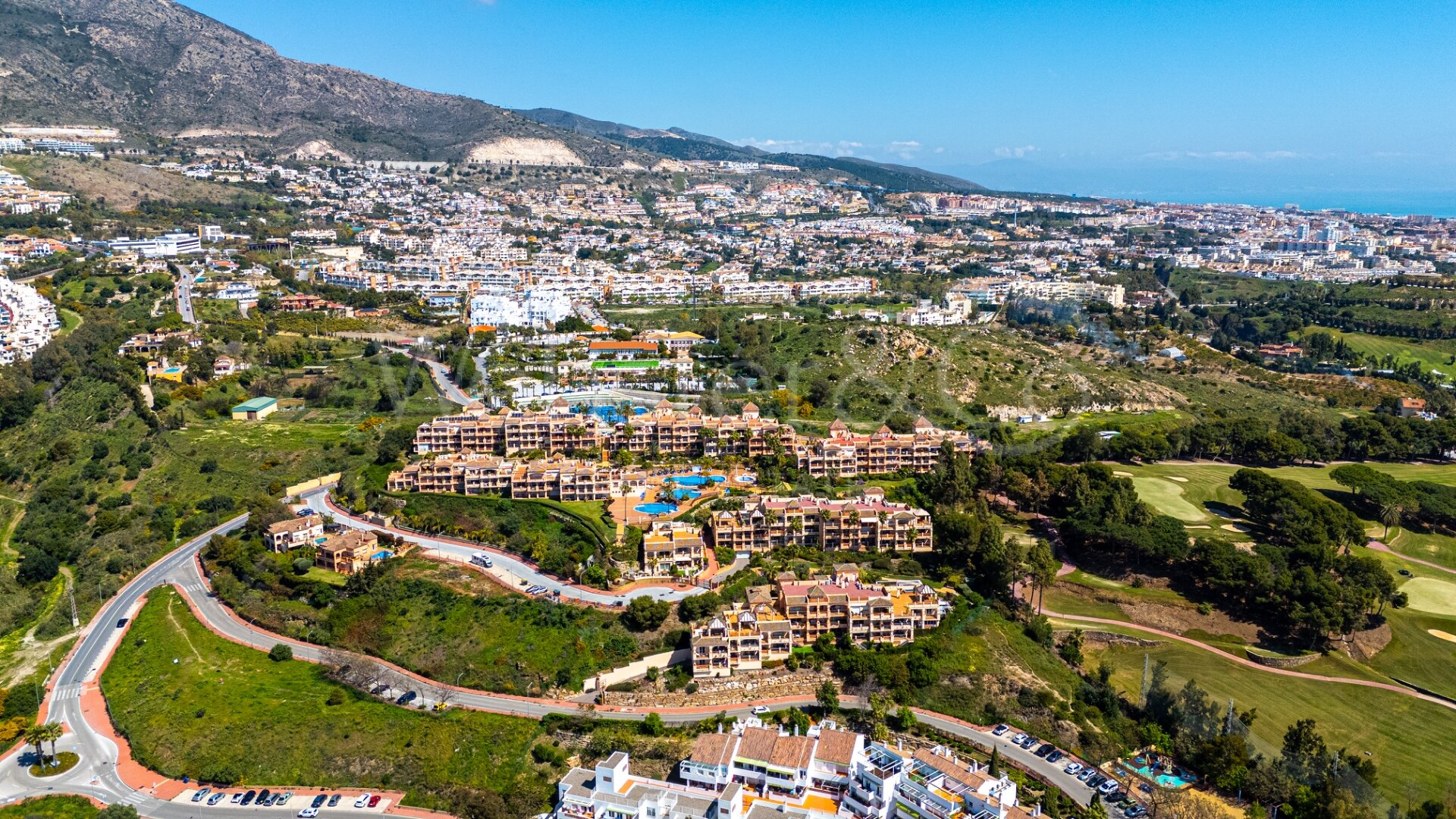 Penthouse Solara – Elegant Benalmádena Penthouse