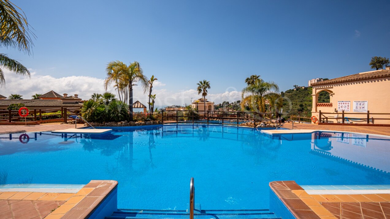 Penthouse Solara – Elegant Benalmádena Penthouse