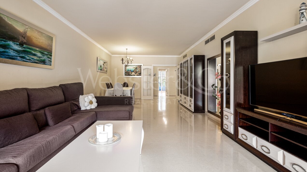 Apartment Lyra - Beachside Tranquility, Puerto Banús