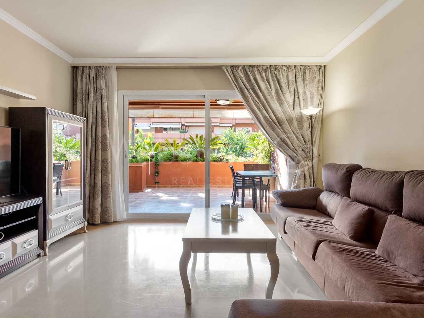Apartment Lyra - Beachside Tranquility, Puerto Banús