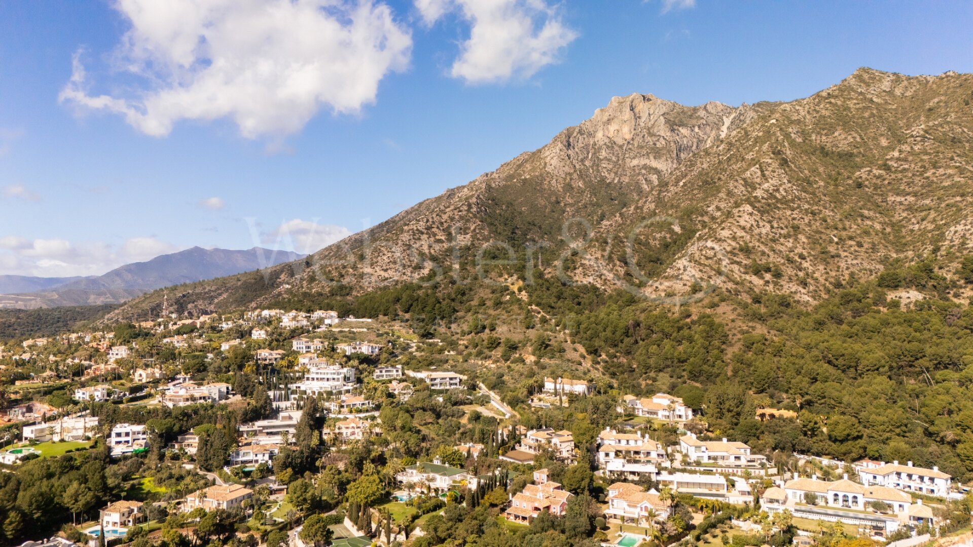 Casa Angelico - Luxury Retreat, Cascada de Camojan