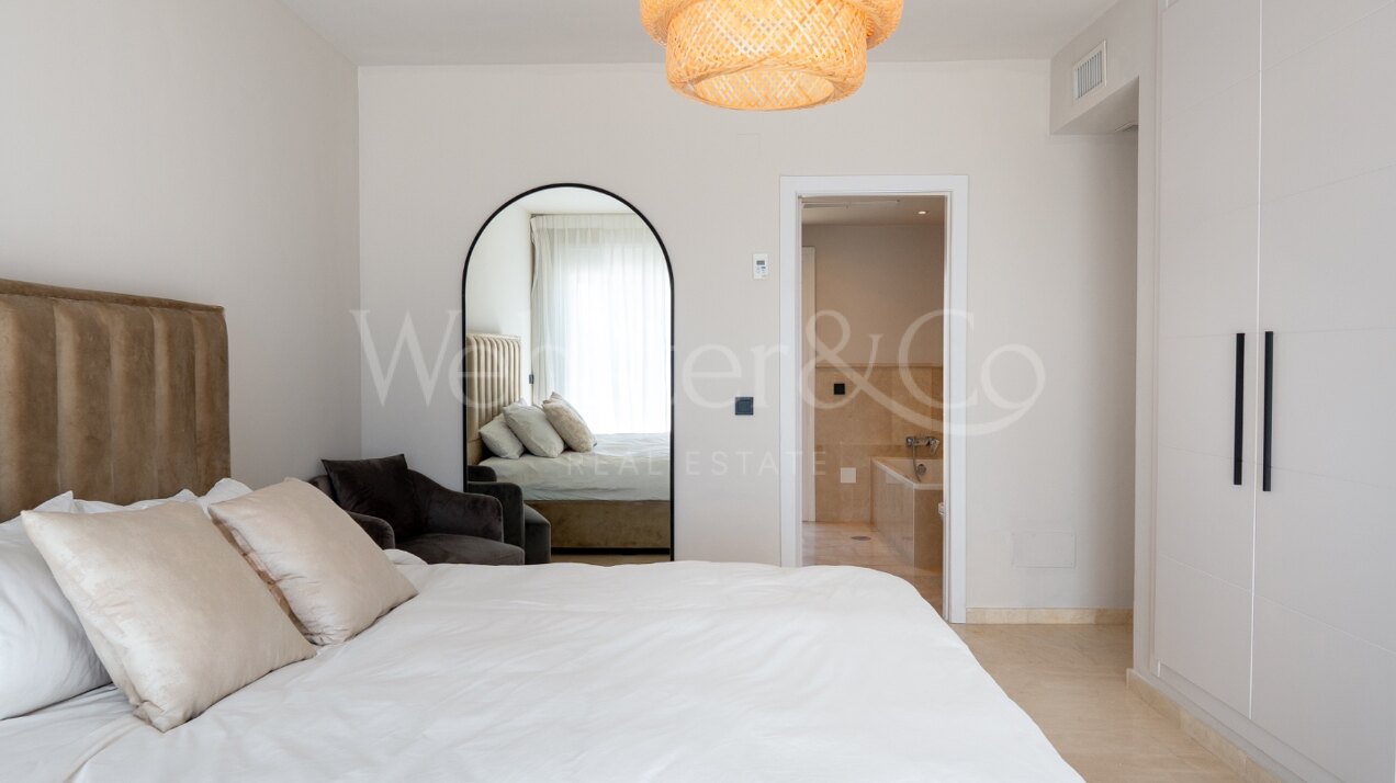 Villa Bruselas - Exquisite Home in Nueva Andalucia