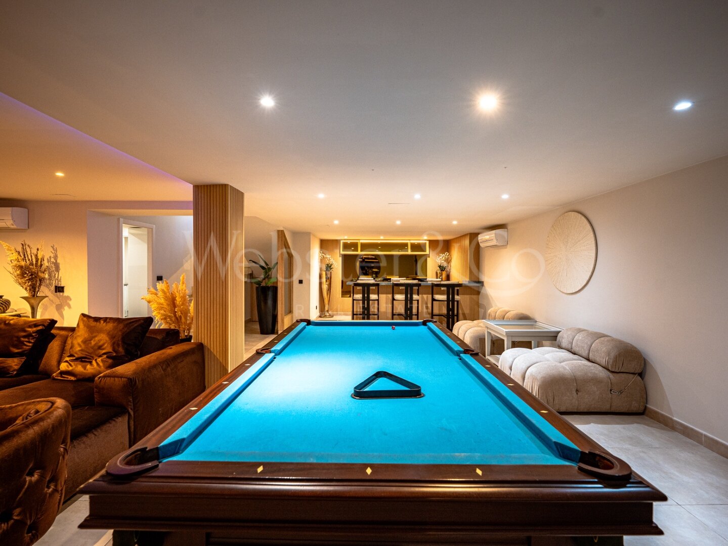 Villa Bruselas - Exquisite Home in Nueva Andalucia
