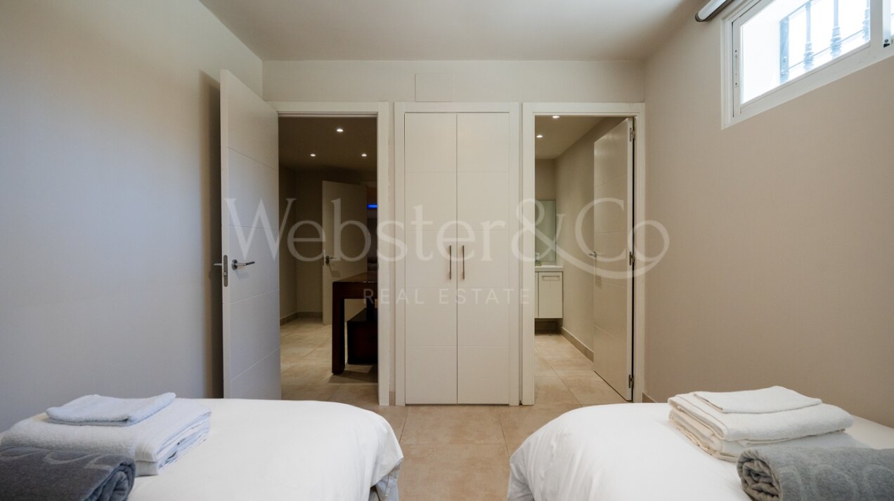 Villa Bruselas - Exquisite Home in Nueva Andalucia