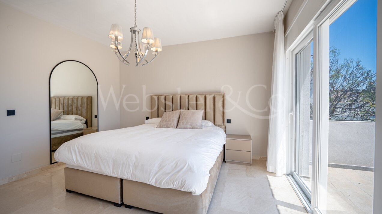 Villa Bruselas - Exquisite Home in Nueva Andalucia