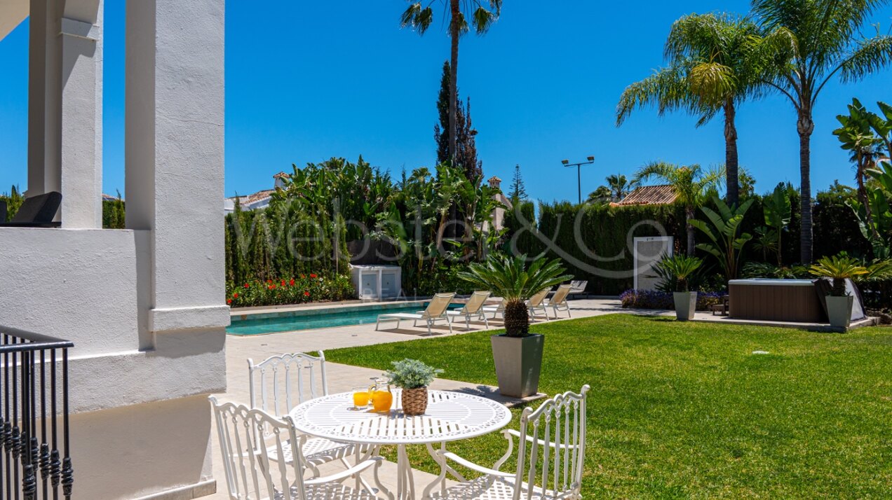 Villa Bruselas - Exquisite Home in Nueva Andalucia