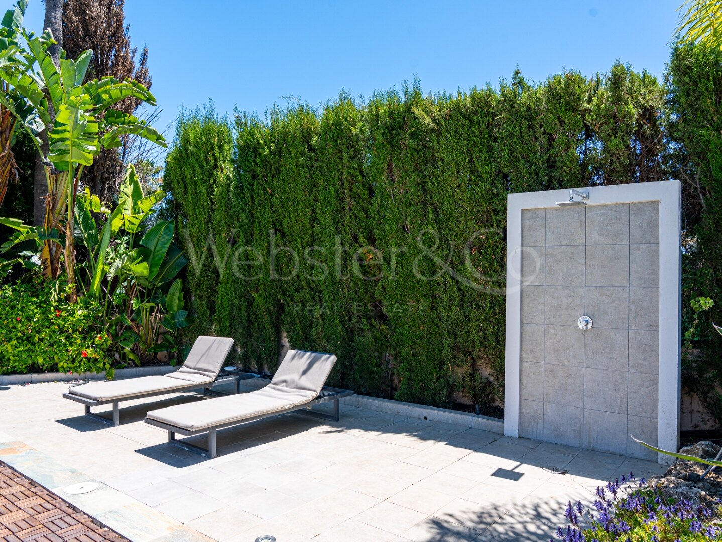Villa Bruselas - Exquisite Home in Nueva Andalucia