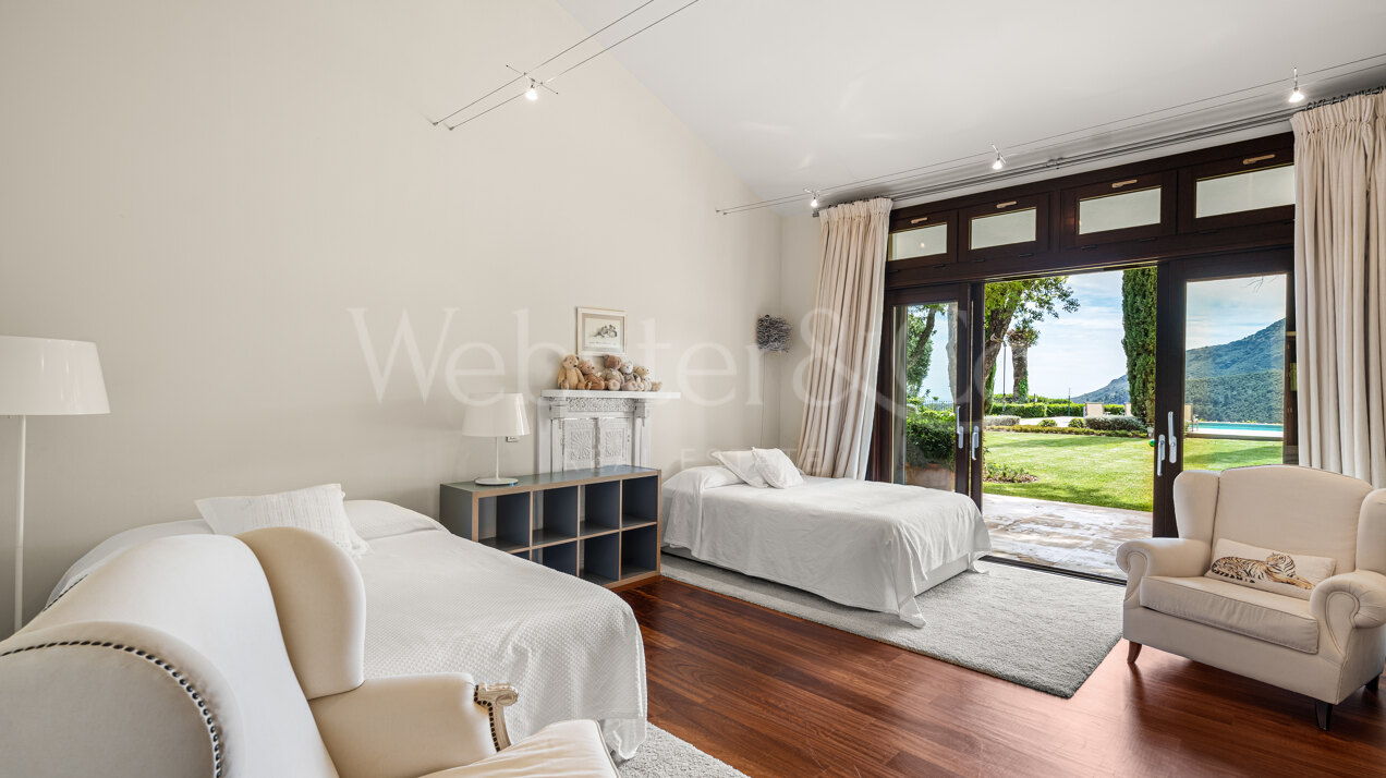 Villa Cypria - Pure Luxury in La Zagaleta