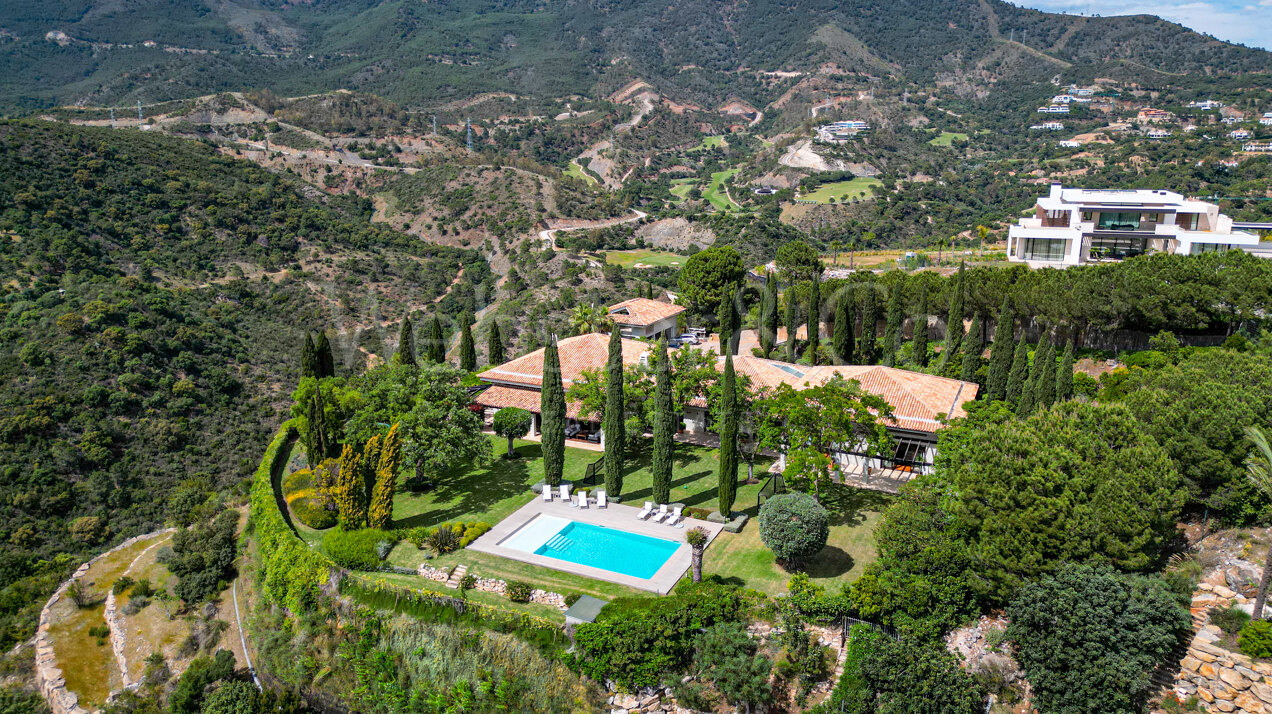 Villa Cypria - Pure Luxury in La Zagaleta