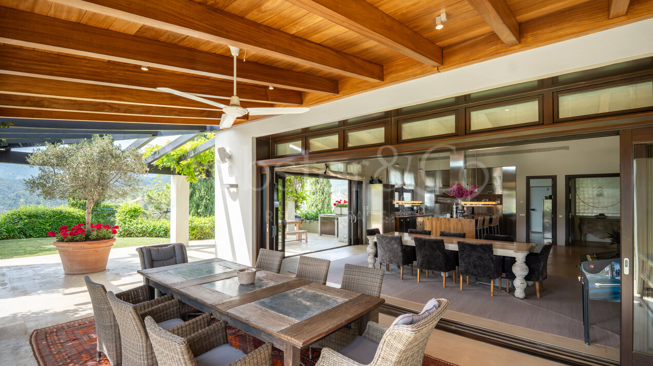 Villa Cypria - Pure Luxury in La Zagaleta