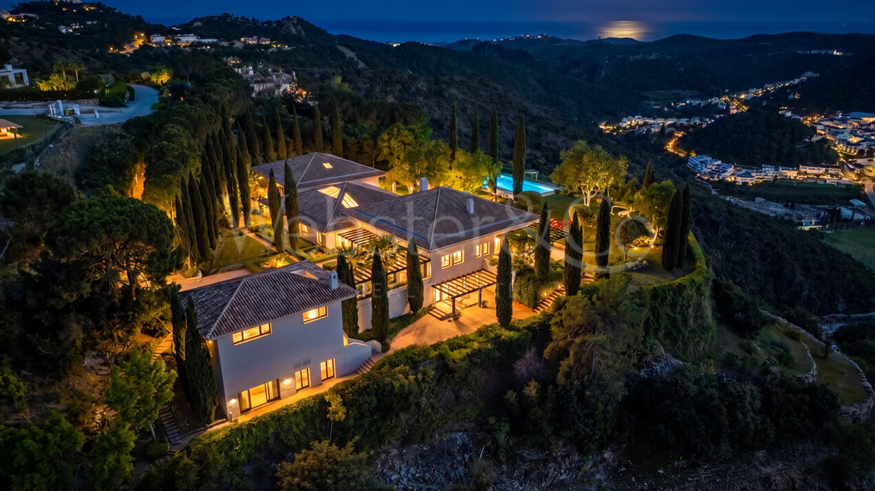 Villa Cypria - Pure Luxury in La Zagaleta