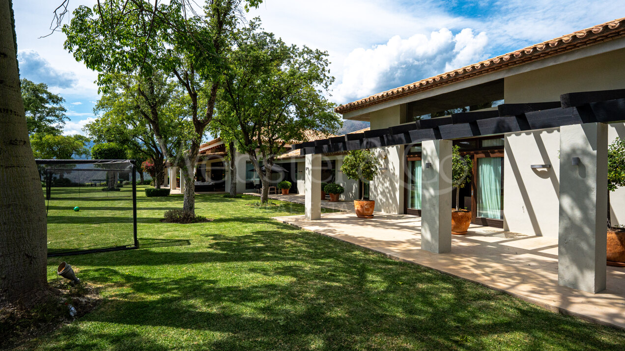 Villa Cypria - Pure Luxury in La Zagaleta