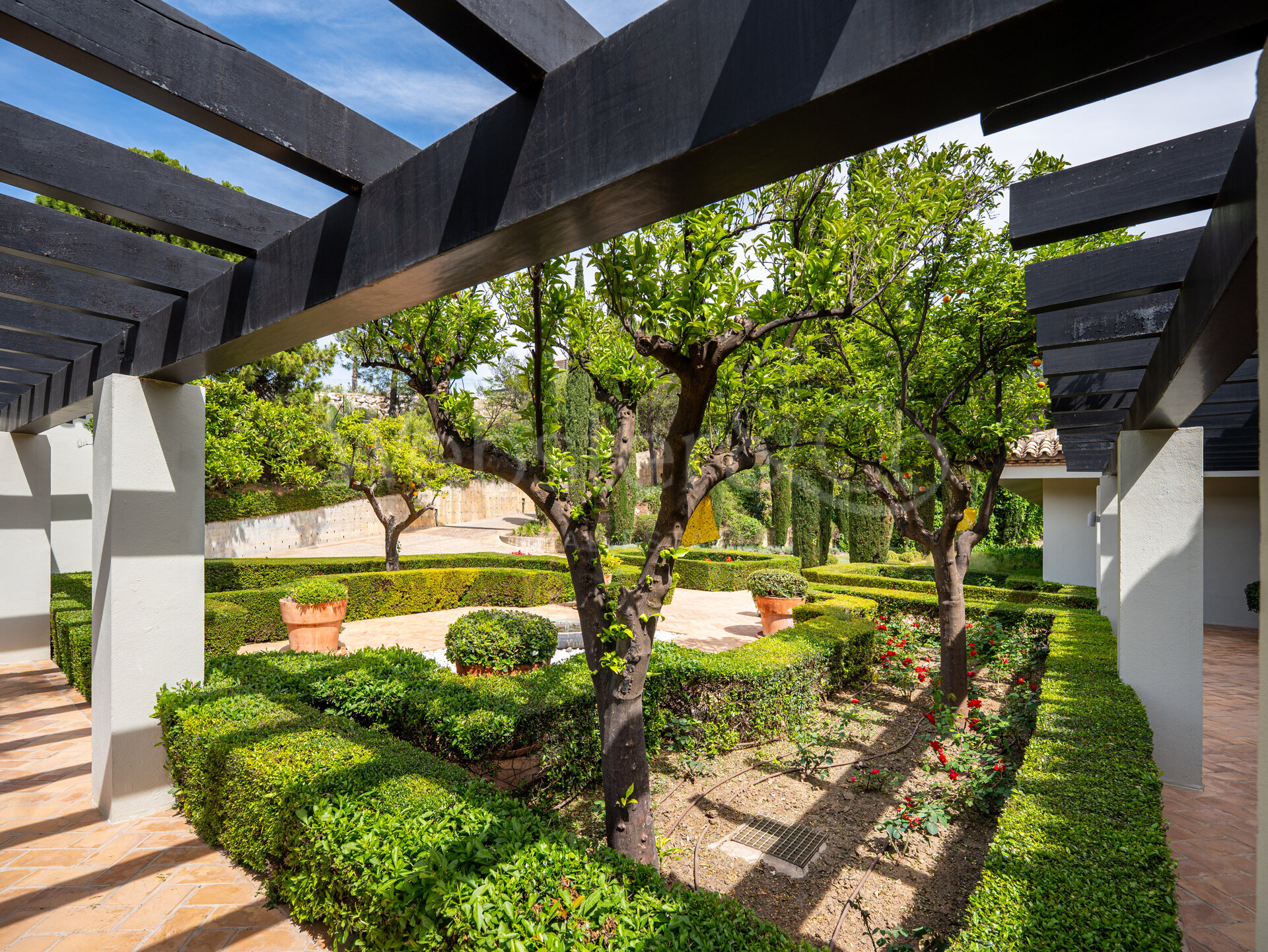 Villa Cypria - Pure Luxury in La Zagaleta
