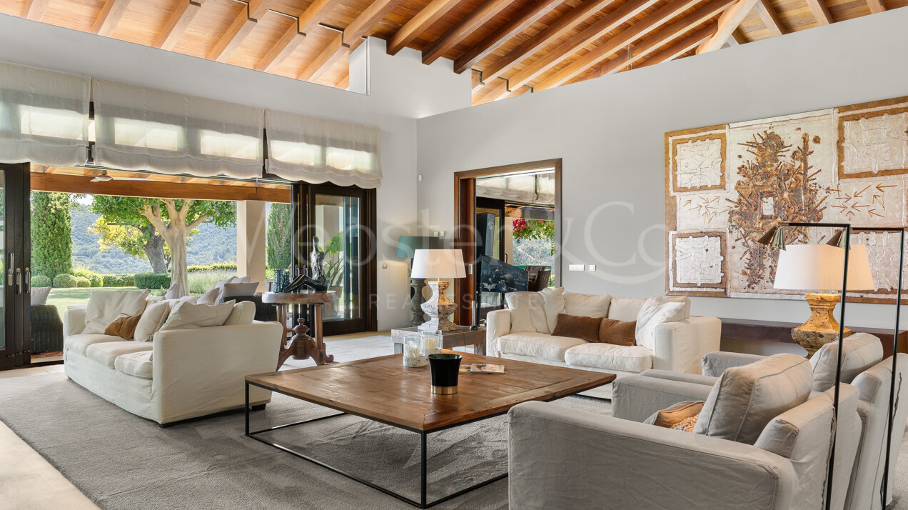 Villa Cypria - Pure Luxury in La Zagaleta