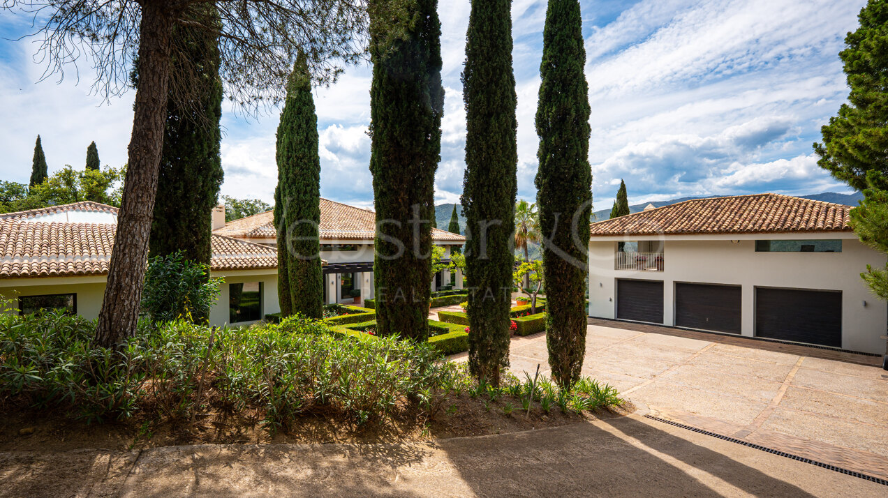 Villa Cypria - Pure Luxury in La Zagaleta