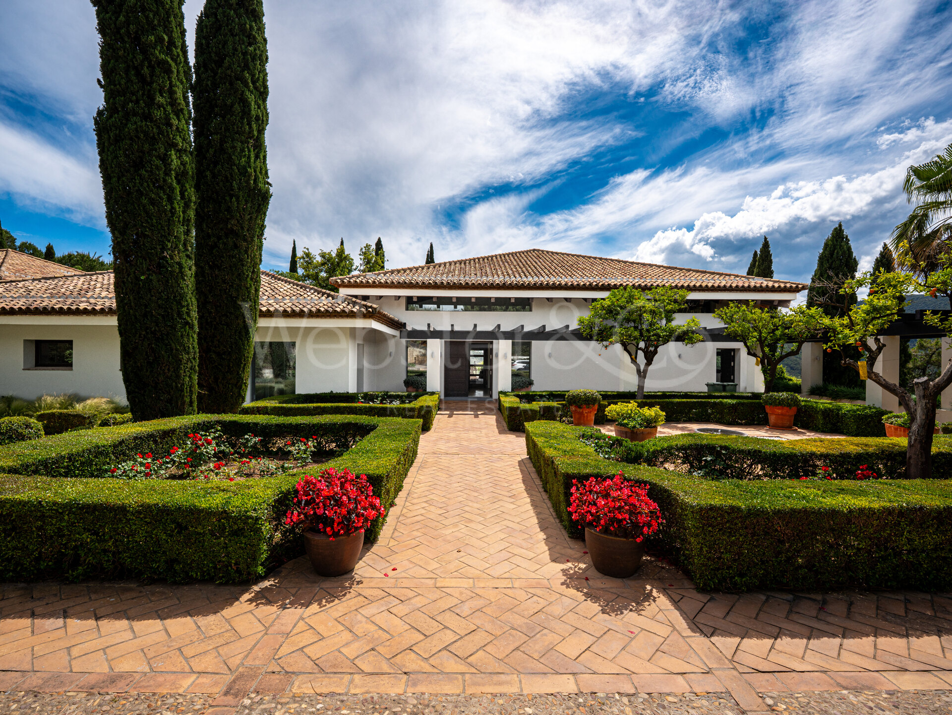 Villa Cypria - Pure Luxury in La Zagaleta