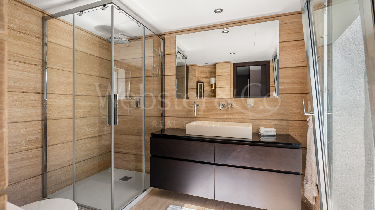 Villa Darya - Quiet Luxury in Nueva Andalucia