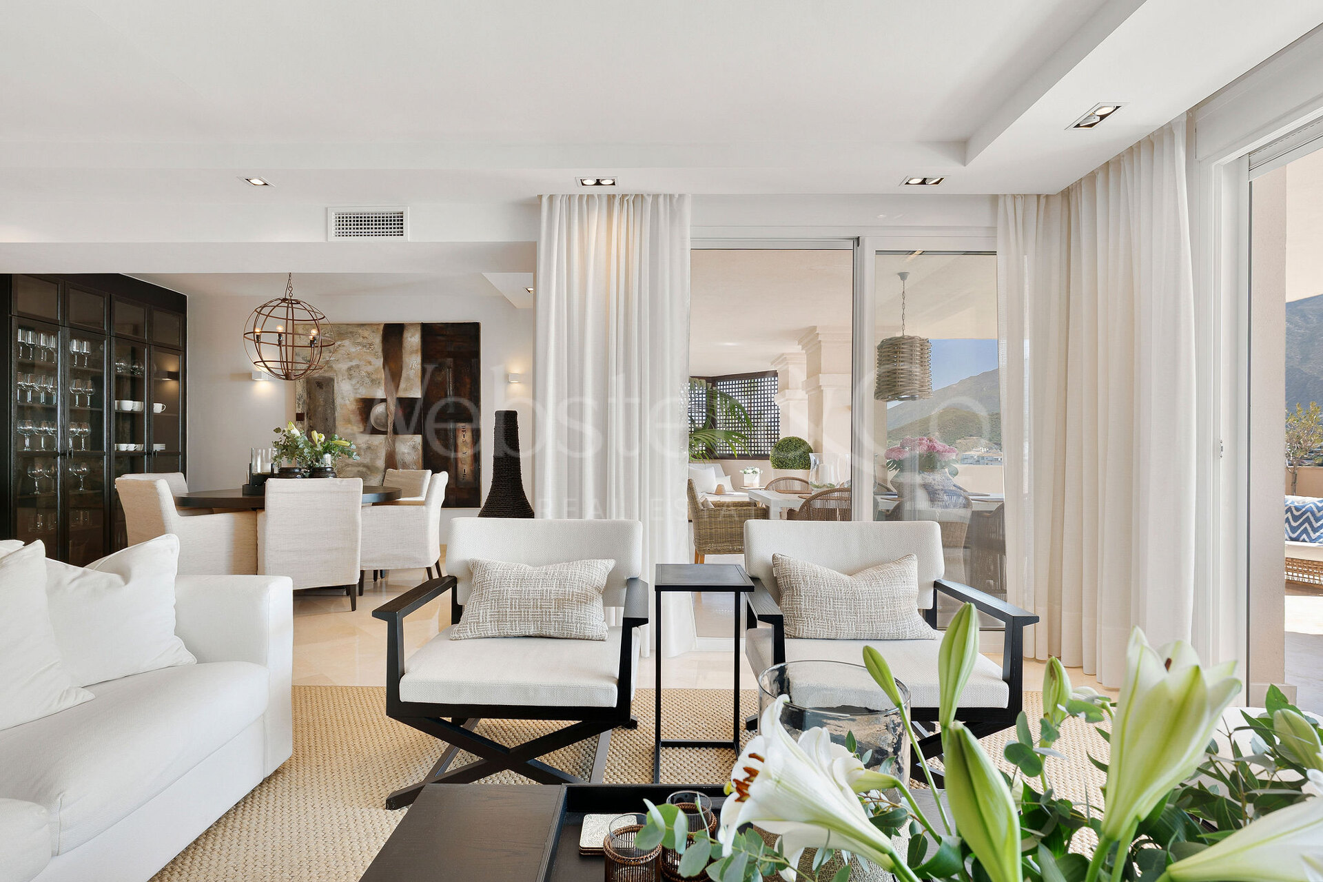 Apartment Phoenix - Elegancia Renovada, Nueva Andalucia