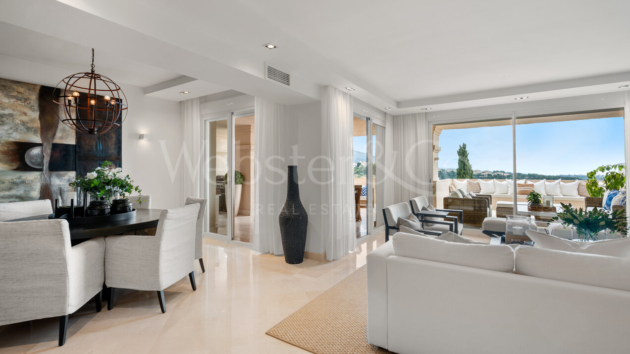 Apartment Phoenix - Renovated Elegance, Nueva Andalucia